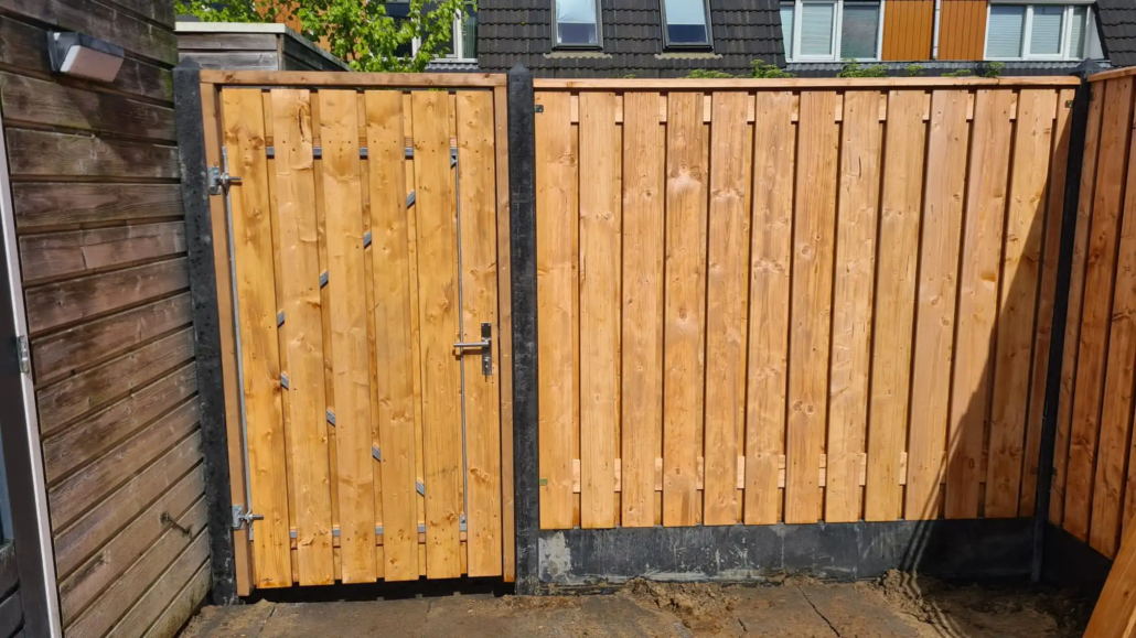 Red Class Wood tuinpoort