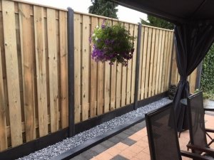 Hout beton schutting antraciet