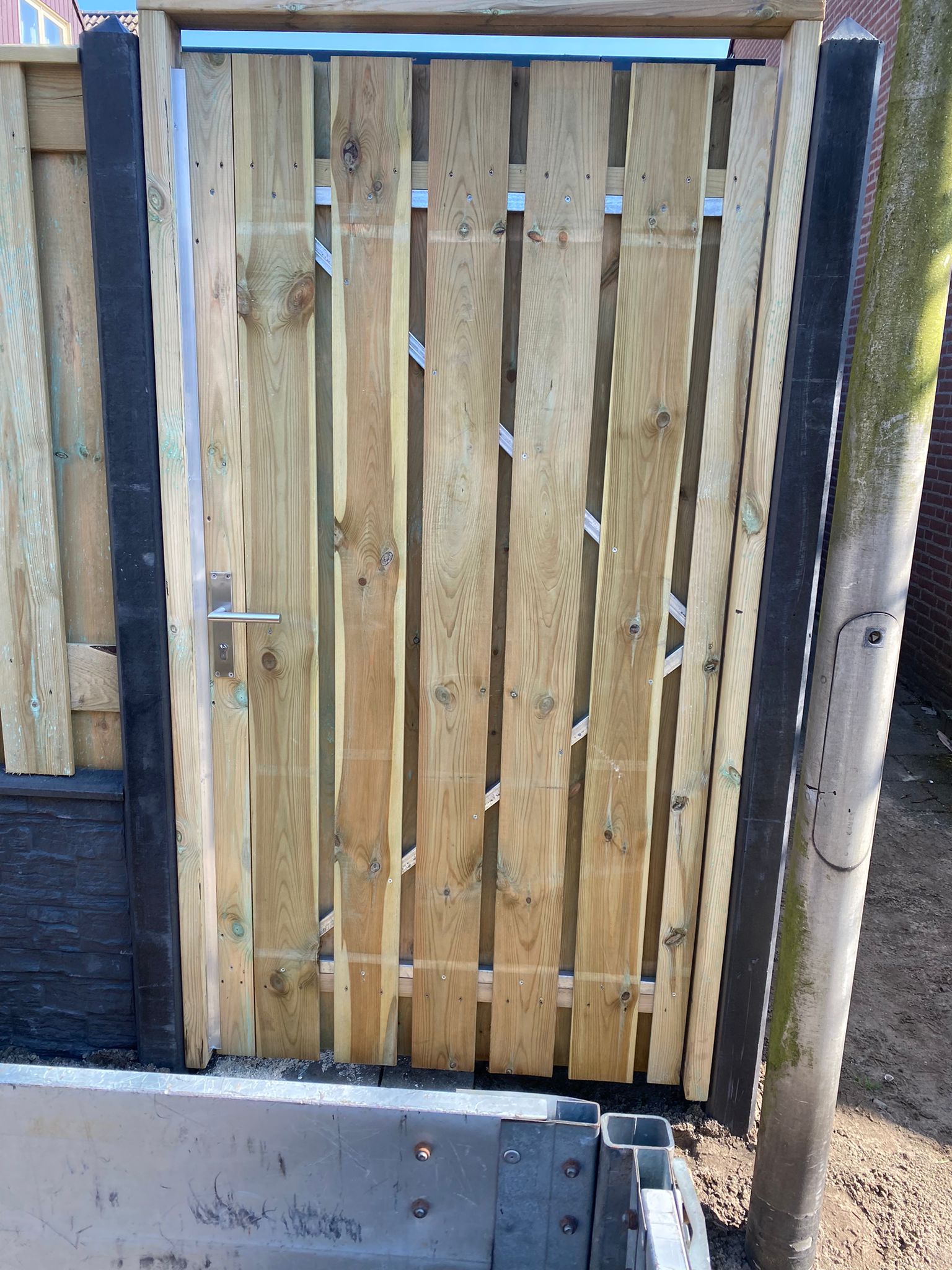 Grenen tuinpoort op maat